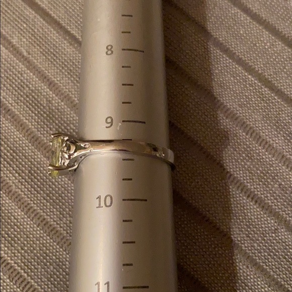 Sterling Silver citrine  stone ring - Picture 5 of 5